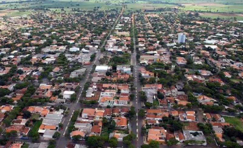 Loanda Paraná fonte: www.paranaturismo.com.br Fonte: www.paranaturismo.com.br
